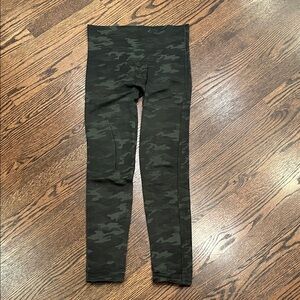 SPANX Camouflage Leggings - Black and Green